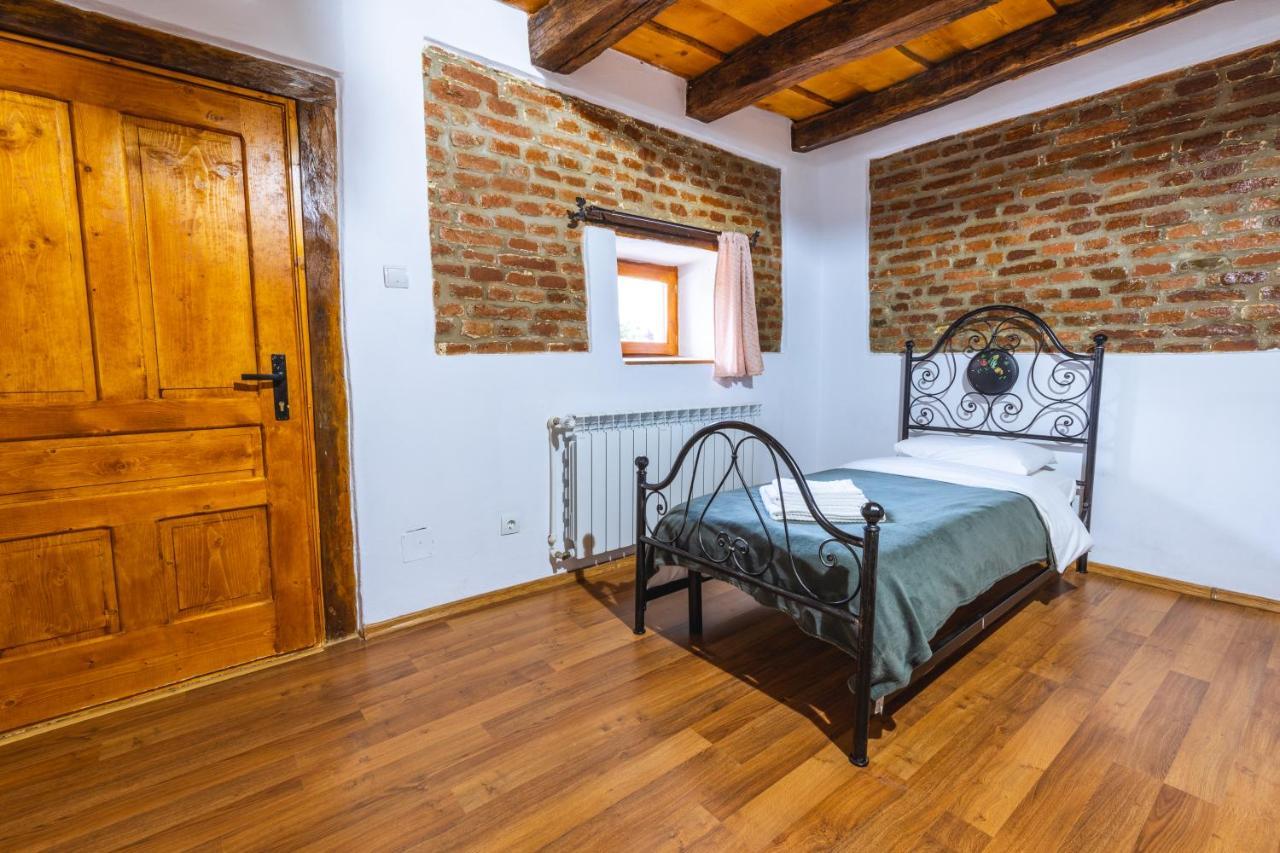 Chalet Giuel Barcut Extérieur photo